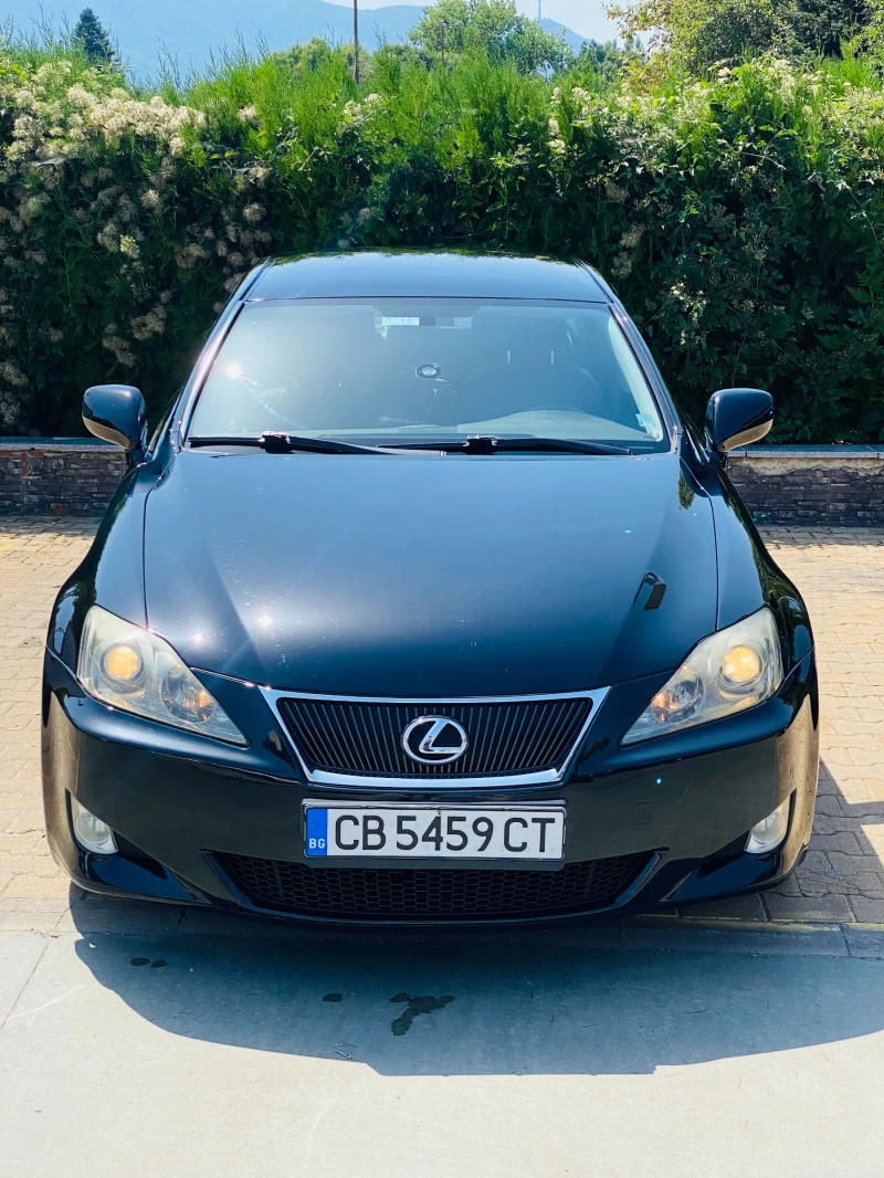 Lexus IS 250, снимка 2 - Автомобили и джипове - 49536361