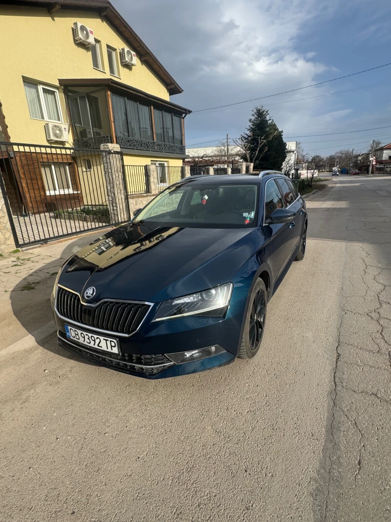 Skoda Superb, снимка 1 - Автомобили и джипове - 49507524