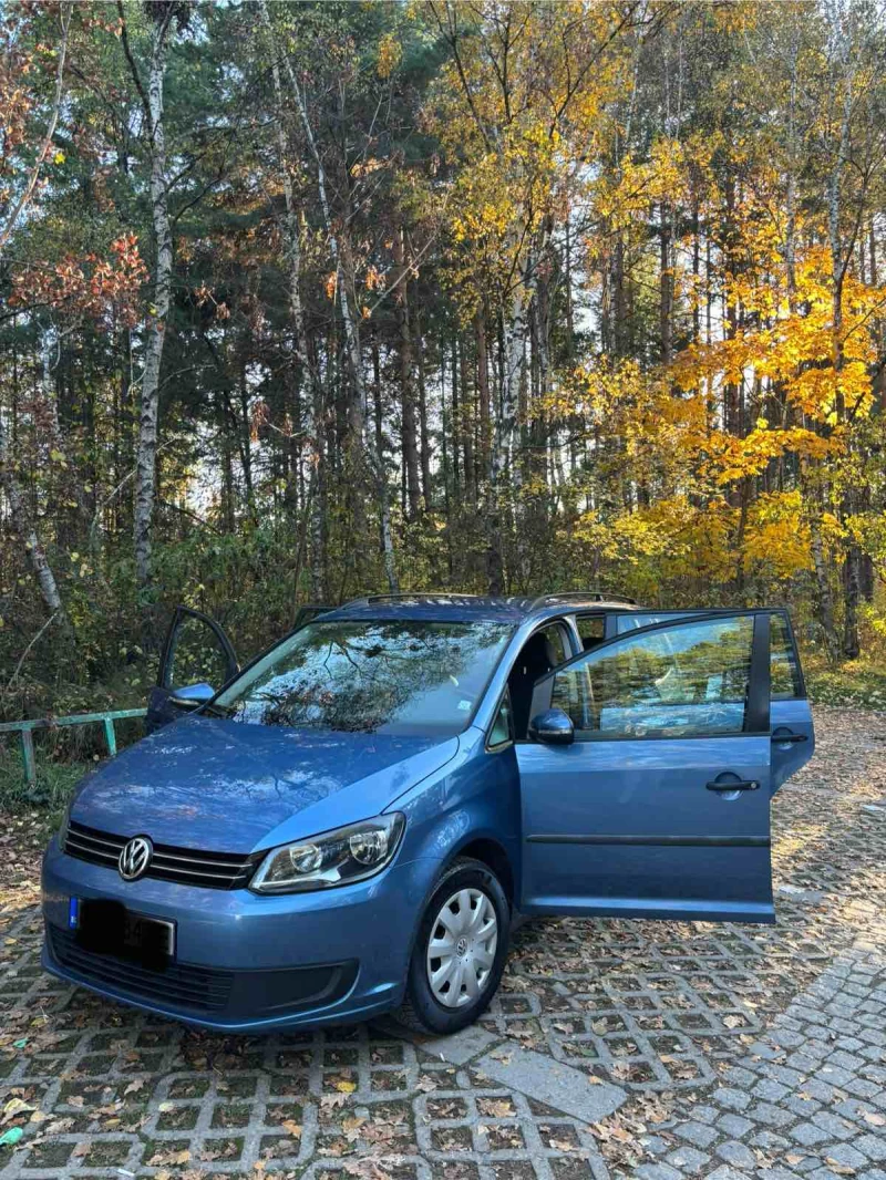 VW Touran, снимка 2 - Автомобили и джипове - 52371450