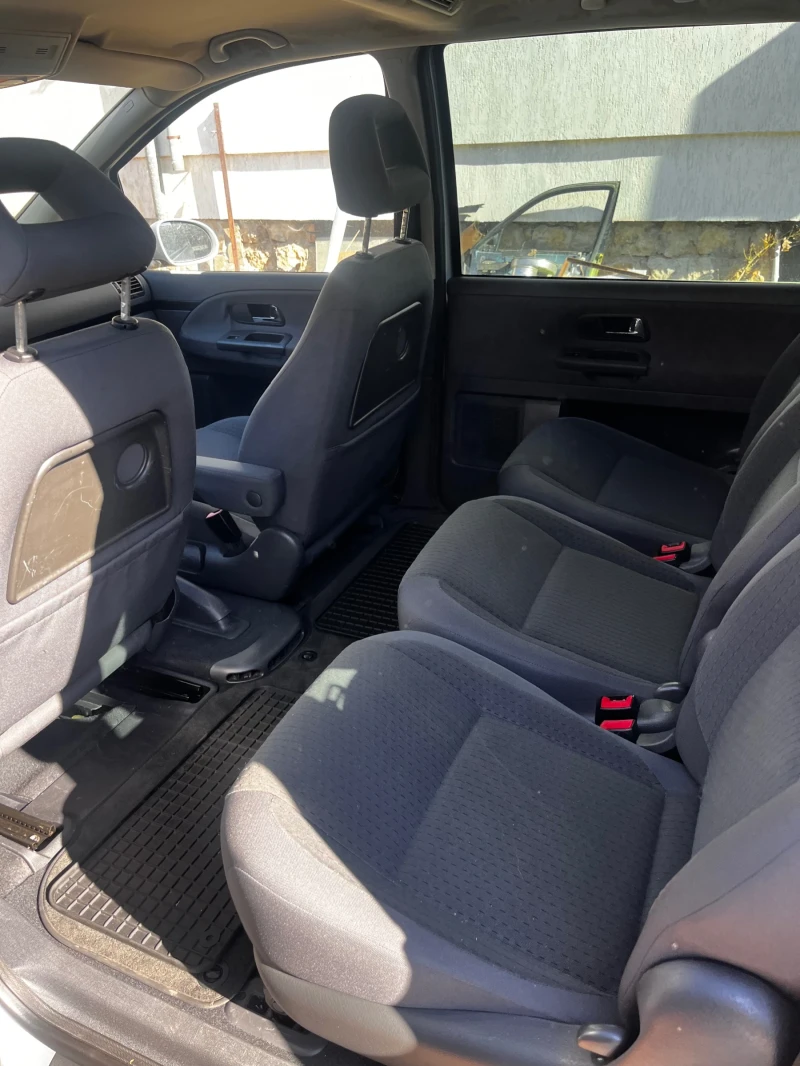 VW Sharan 2.8 VR6, 4 motion , снимка 8 - Автомобили и джипове - 52555221