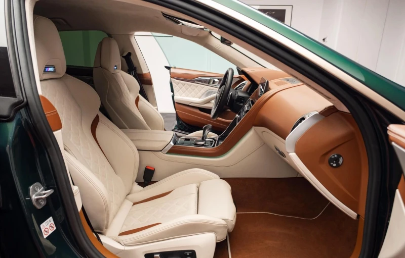 BMW M8 Competition 4.4 V8 xDrive , снимка 12 - Автомобили и джипове - 52705405