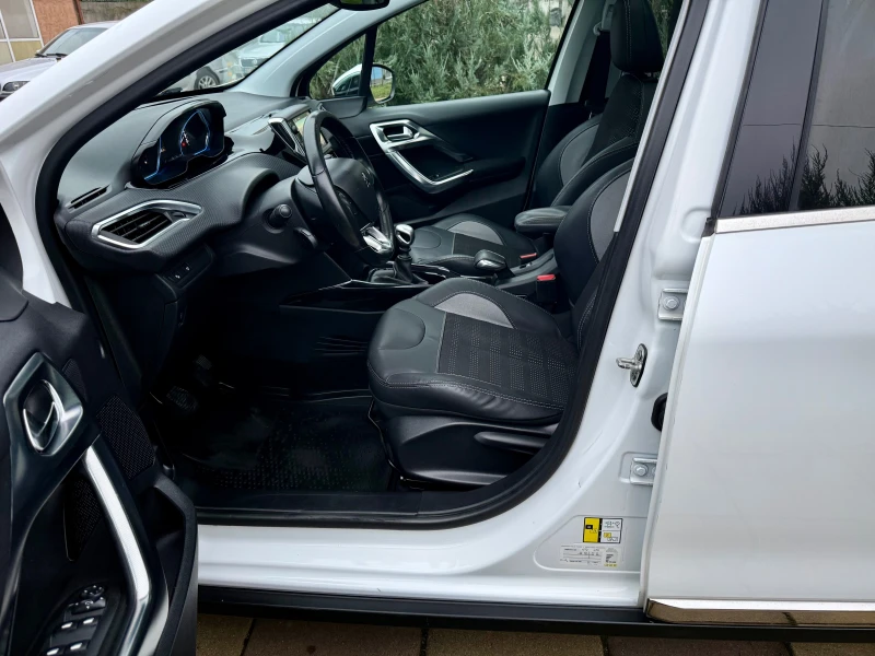 Peugeot 2008 1.6HDi* 120hp* Euro 6B* Allure* LED* , снимка 11 - Автомобили и джипове - 52807565