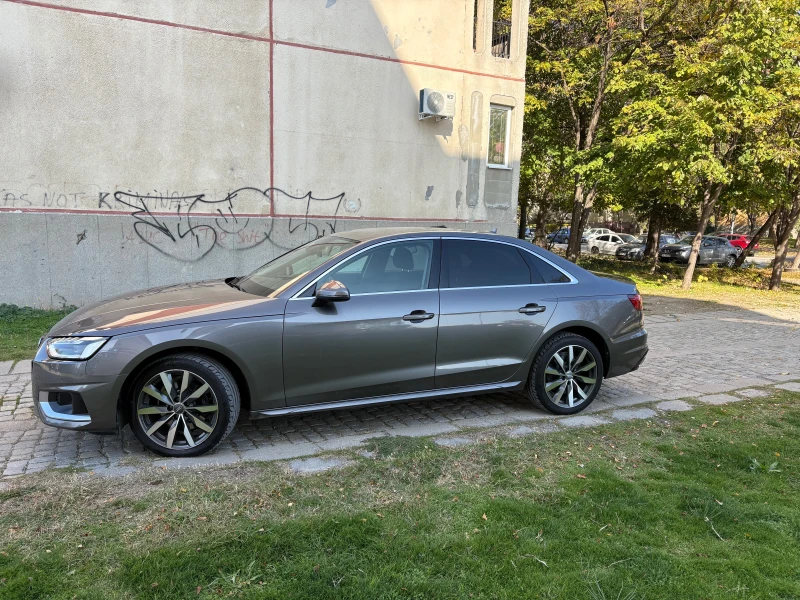 Audi A4 2.0Tdi S-lain Matrix Фейслифт, снимка 5 - Автомобили и джипове - 52946717