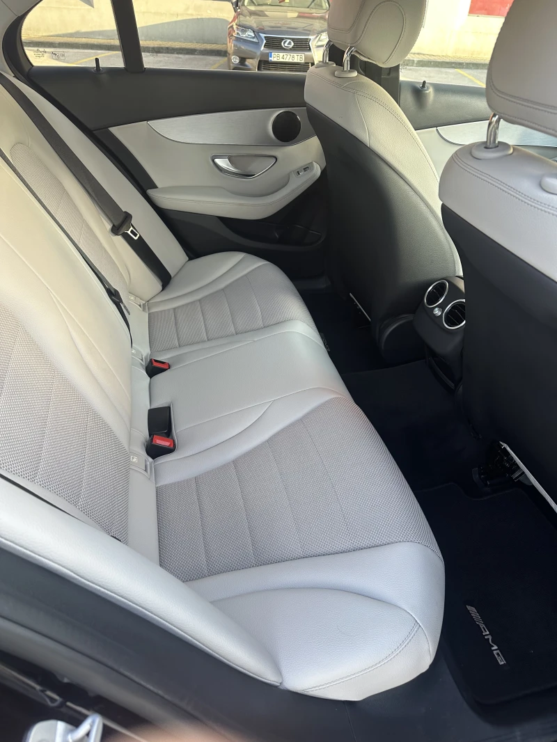 Mercedes-Benz C 220, снимка 5 - Автомобили и джипове - 52991417