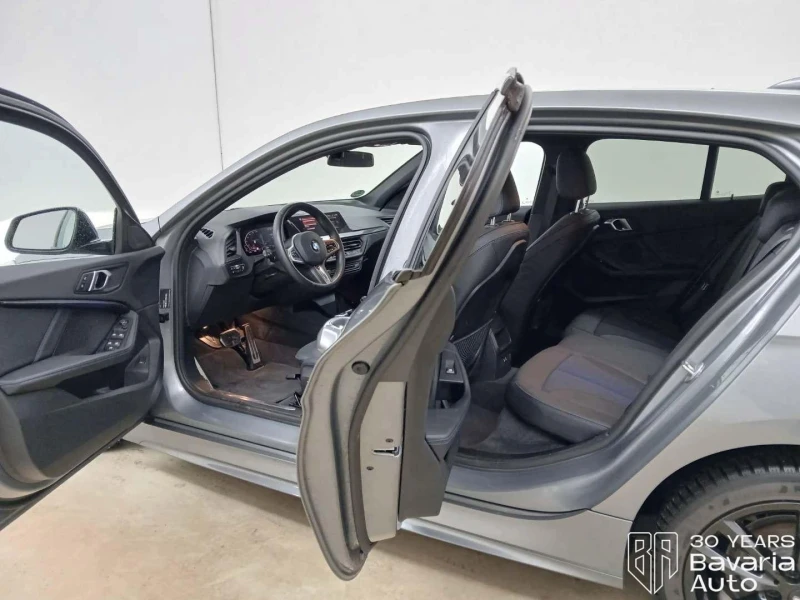 BMW 118 i Steptronic M Sport, снимка 5 - Автомобили и джипове - 53073612