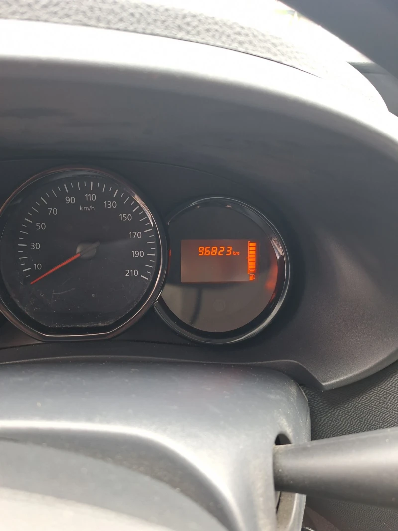 Dacia Dokker, снимка 11 - Автомобили и джипове - 53234239