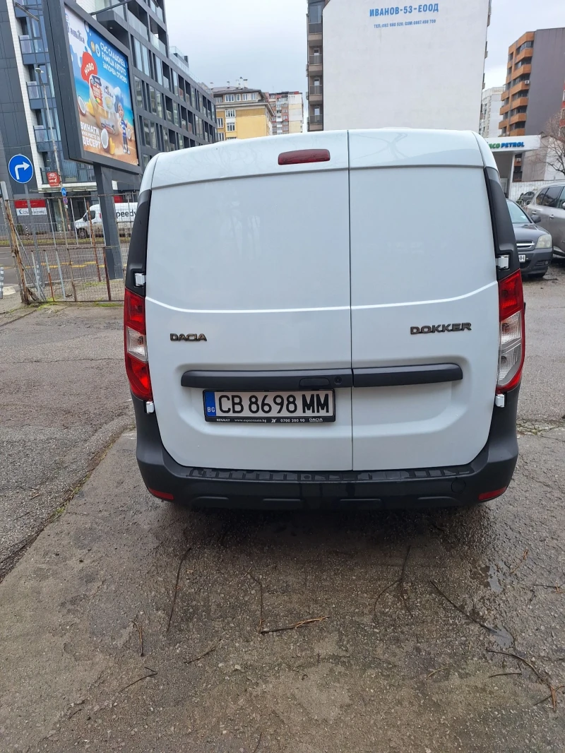 Dacia Dokker, снимка 4 - Автомобили и джипове - 53234239