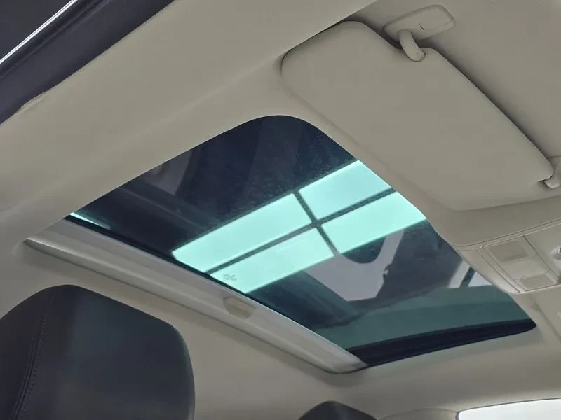 VW CC 2.0 TDI 4Motion, снимка 17 - Автомобили и джипове - 54303473