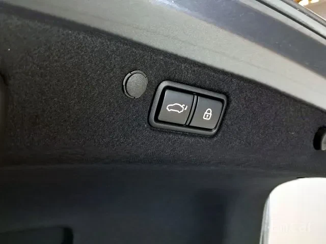 Hyundai Grandeur 2.5 LeBlanc, снимка 16 - Автомобили и джипове - 55682778