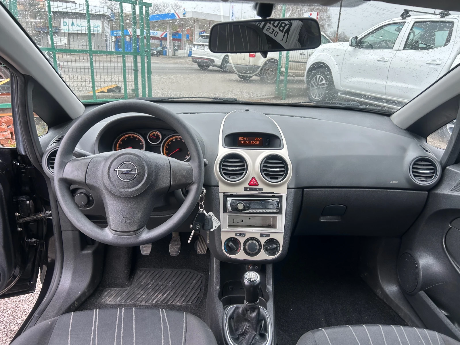 Opel Corsa 1.2I 16V EURO4 - изображение 10