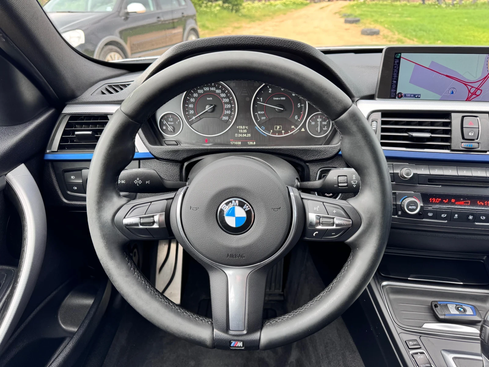 BMW 320 2.0xd m-pack aut - изображение 9