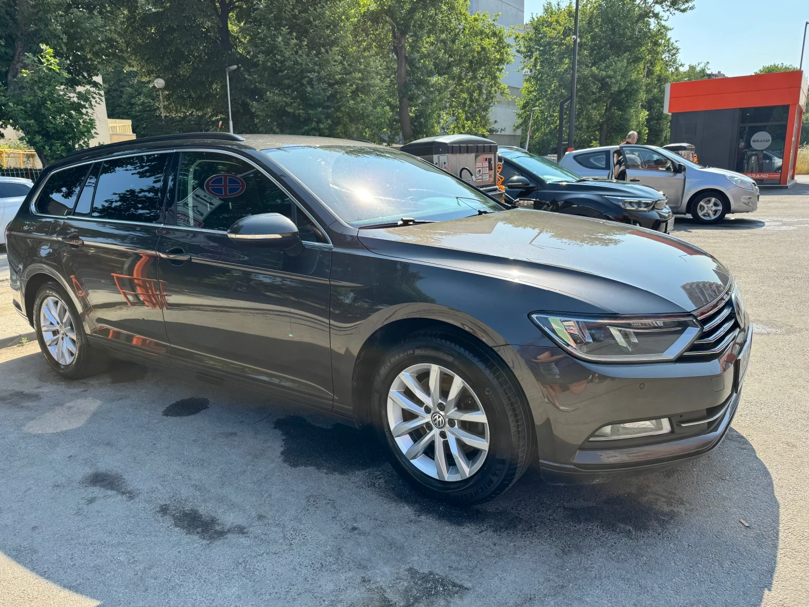 VW Passat  - изображение 10