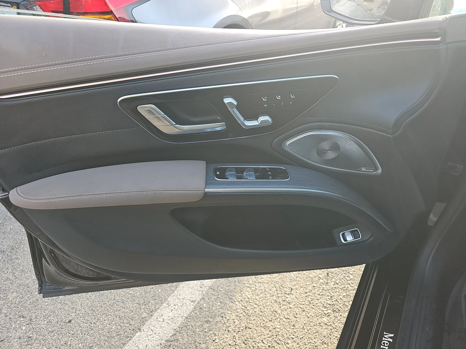 Mercedes-Benz EQS DESIGNO* DISTRONIK* 360* * * KEYLESS* PA | Mobile.bg   13