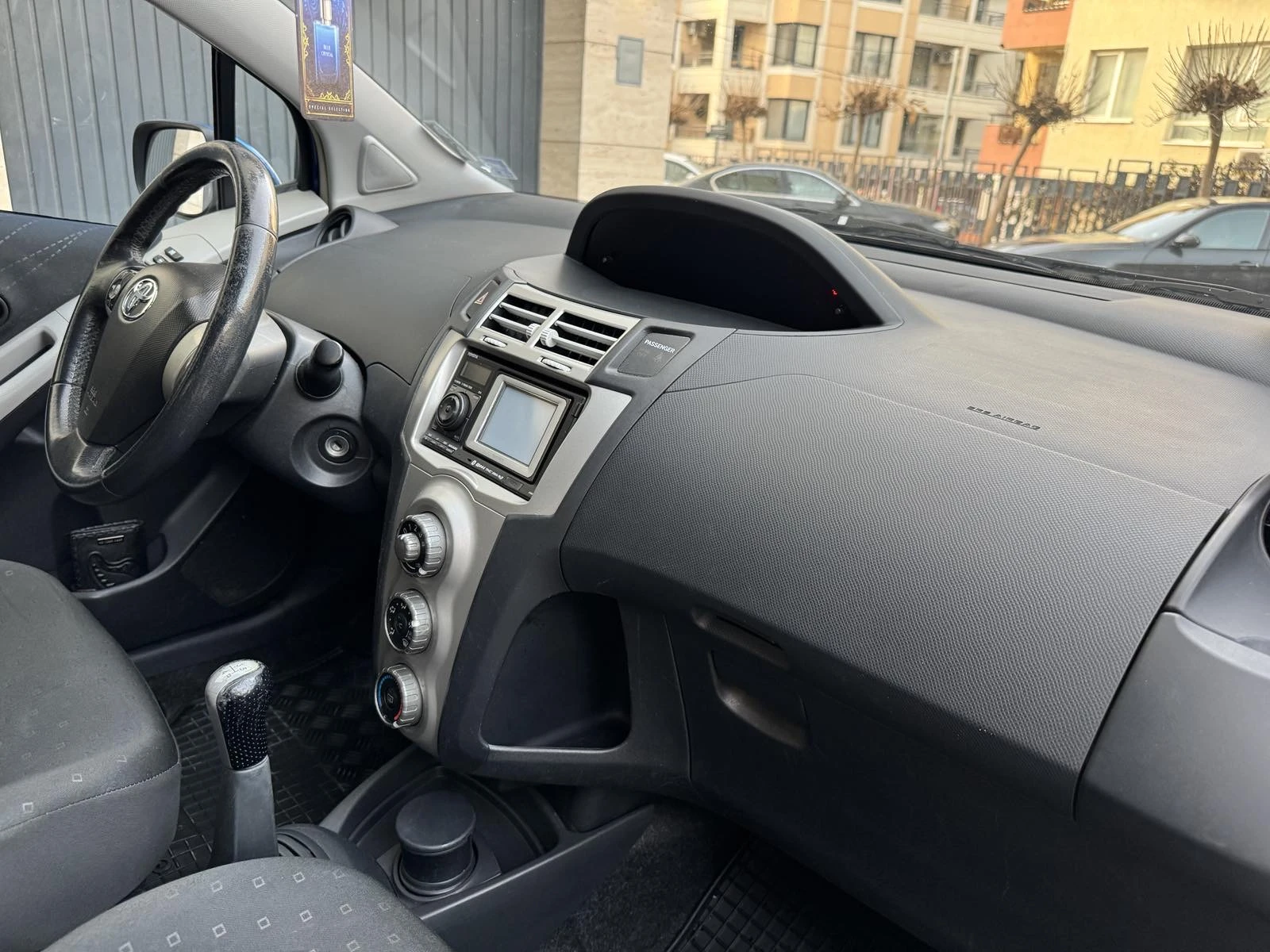 Toyota Yaris 1.4 D4D - изображение 7