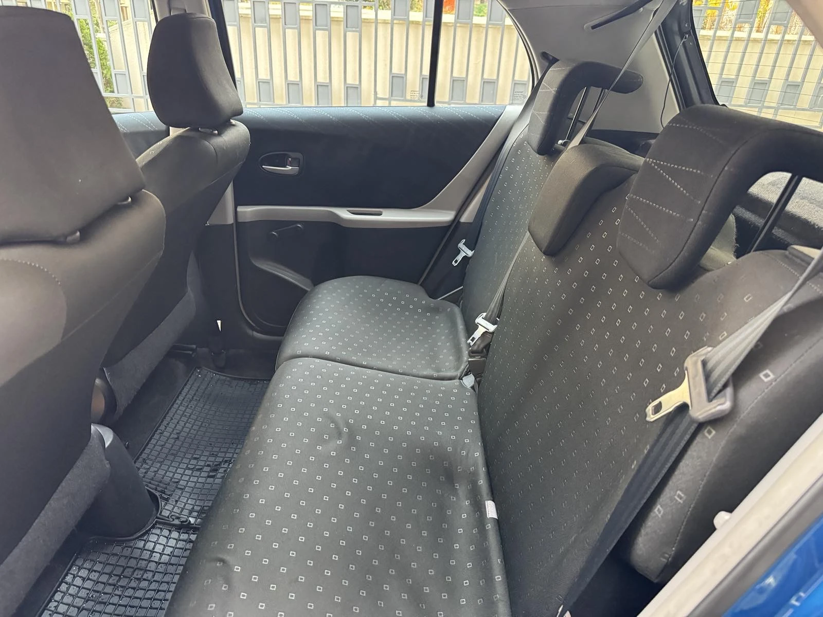 Toyota Yaris 1.4 D4D - изображение 8