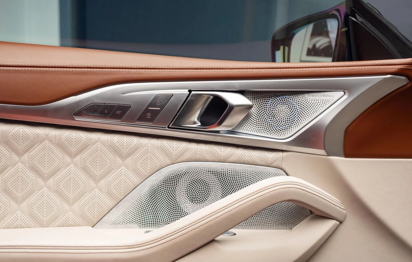 BMW M8 Competition 4.4 V8 xDrive  | Mobile.bg   7