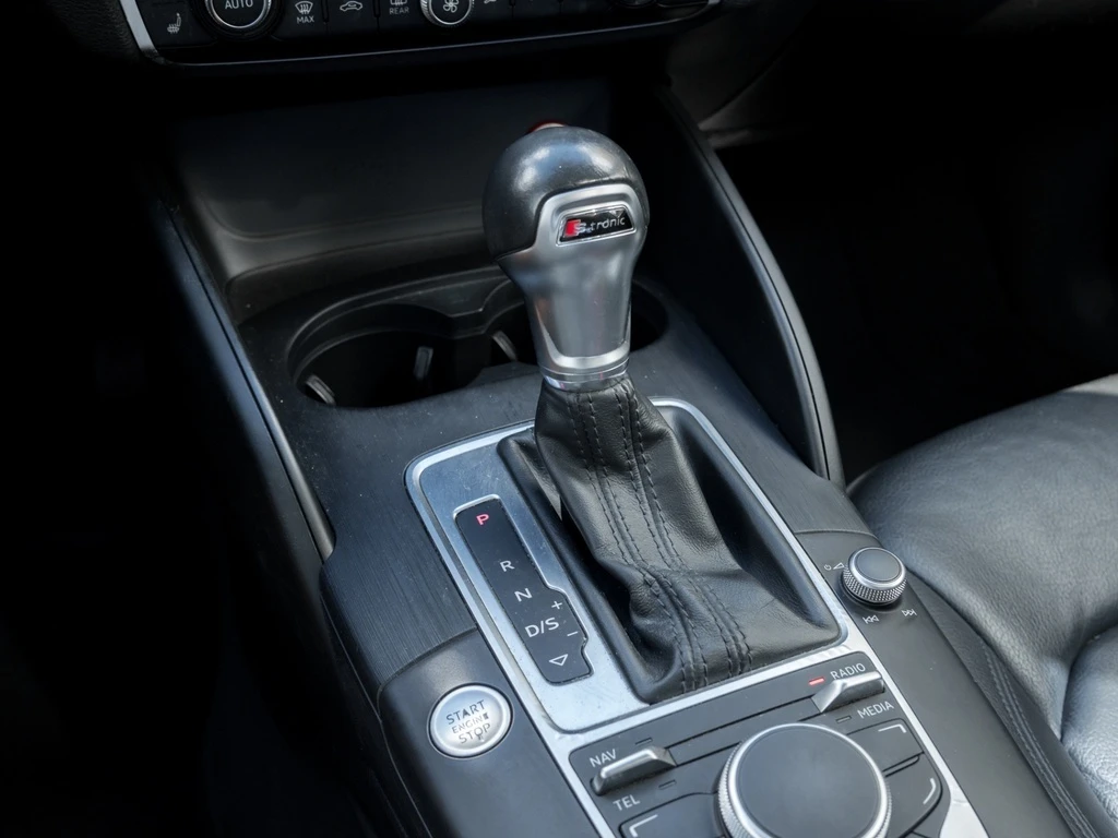 Audi A3 * Quattro 2.0T Komfort !! No Accident/Clean/Servic | Mobile.bg � ����������� 14