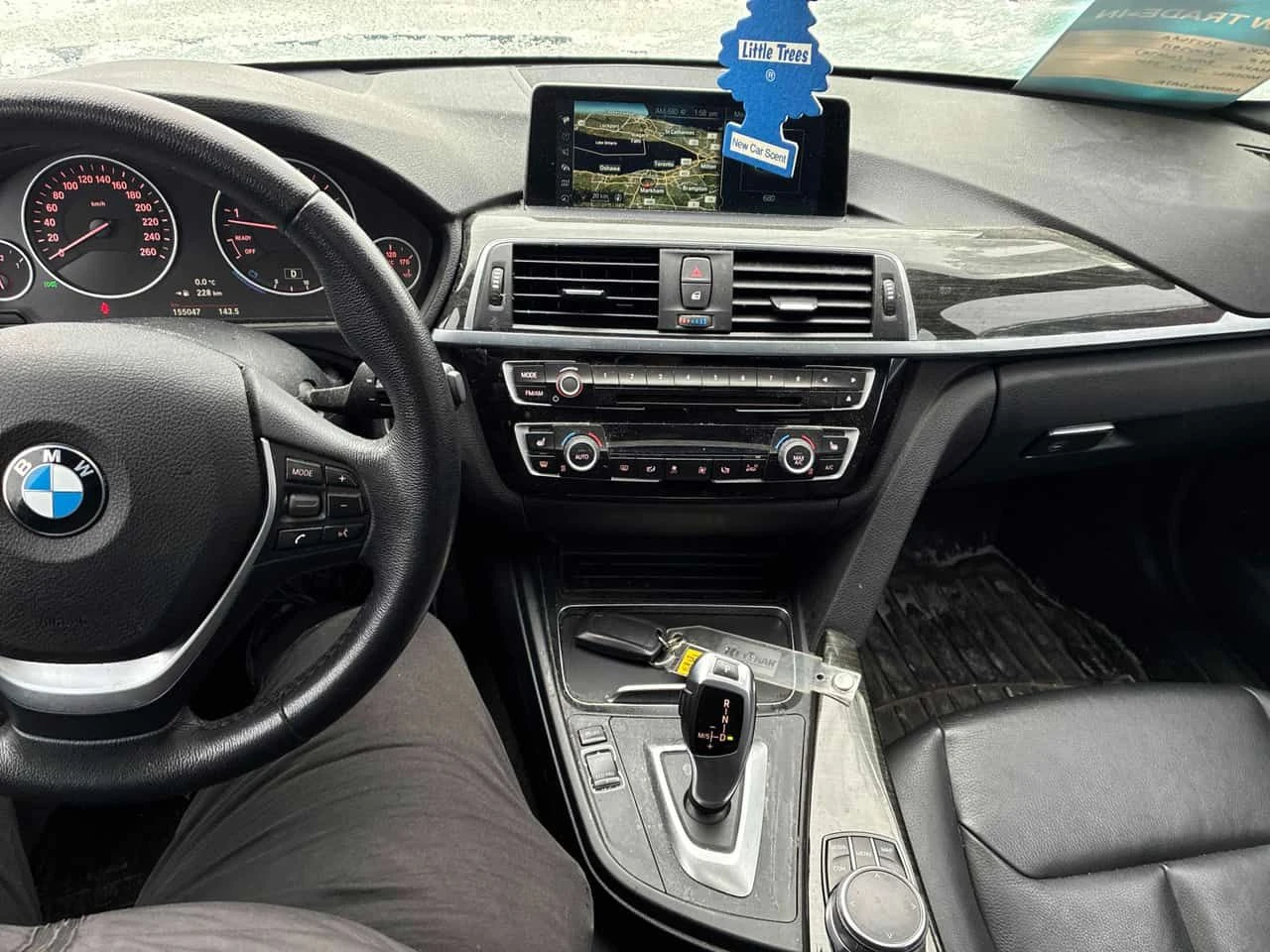 BMW 330 * 330i xDrive * CARFAX * ЦЕНА ДО БГ - изображение 9