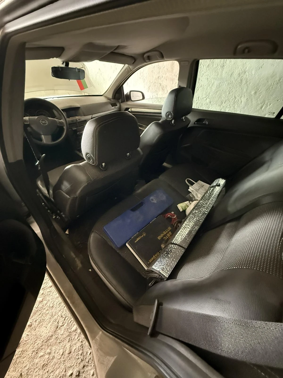 Opel Astra 1.9, снимка 9 - Автомобили и джипове - 53709881