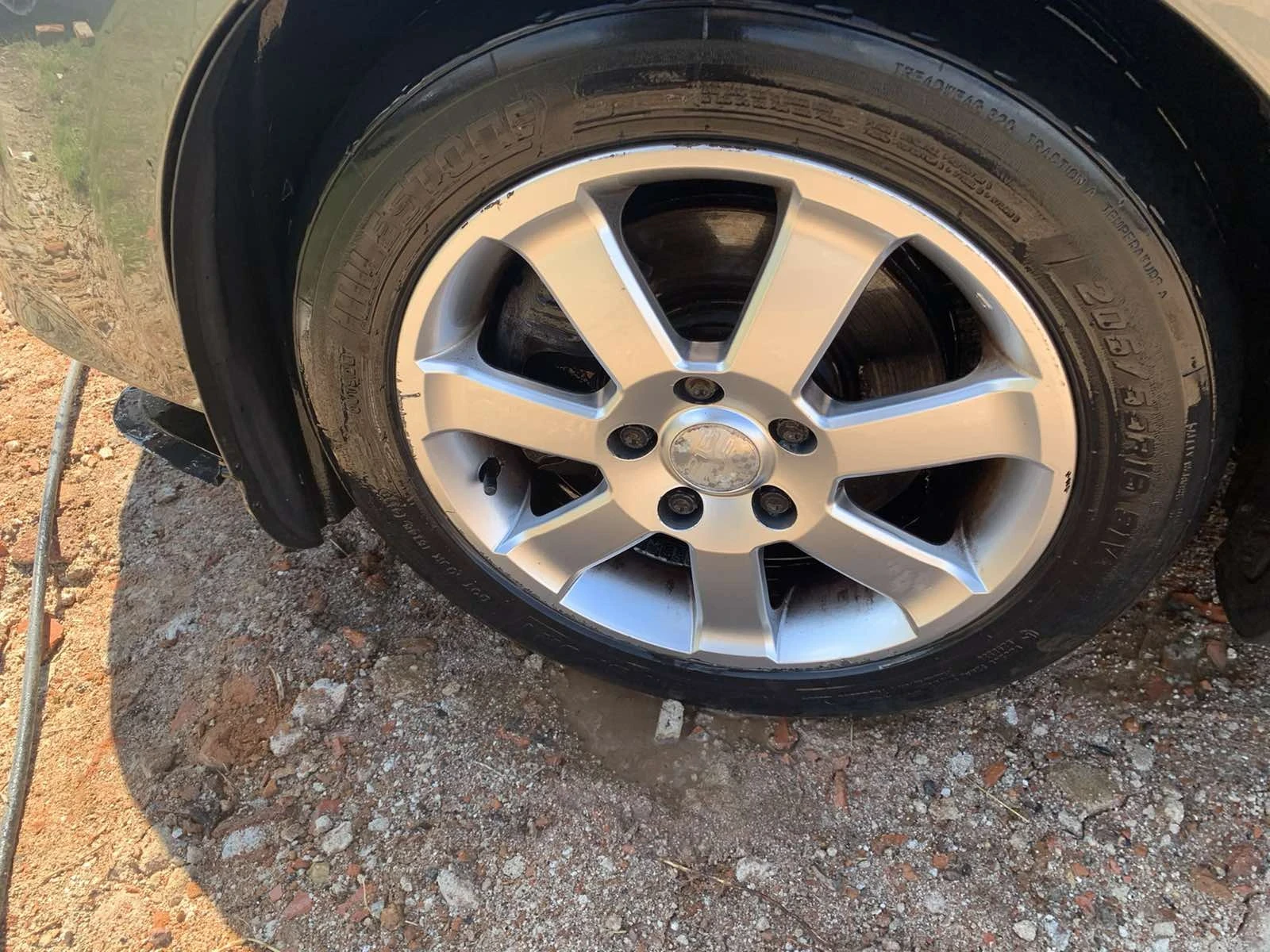 Toyota Auris 2.0 D4D, снимка 6 - Автомобили и джипове - 54044092