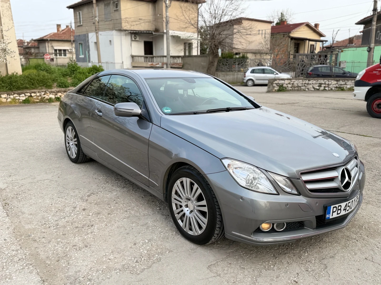 Mercedes-Benz E 350 Coupe, снимка 2 - Автомобили и джипове - 54182461