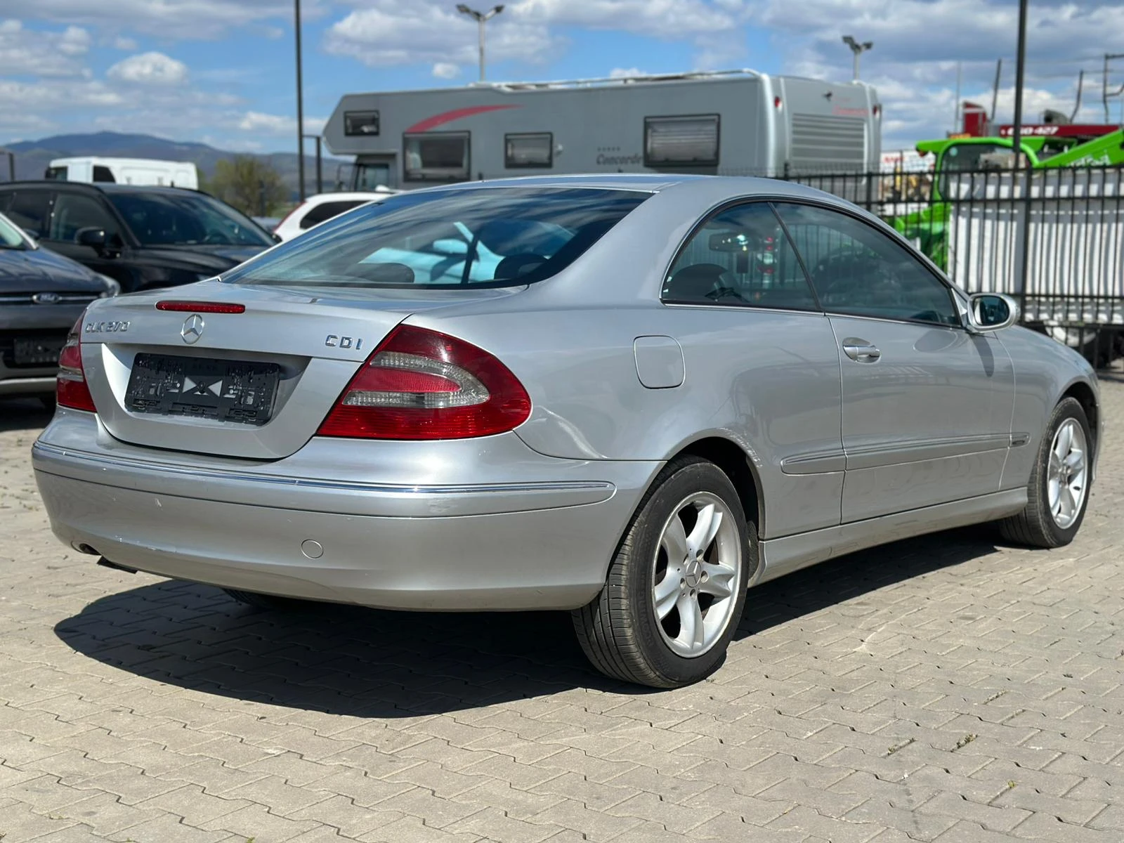 Mercedes-Benz CLK / 2.7D / 170HP / TOP , снимка 5 - Автомобили и джипове - 54367595