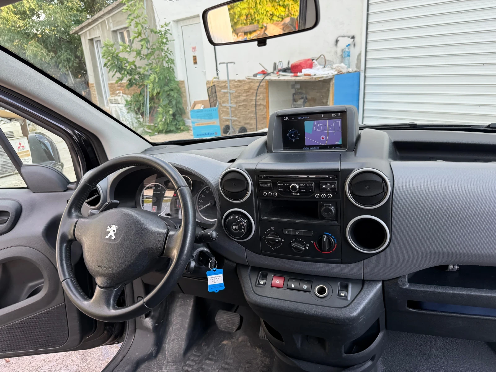 Peugeot Partner, снимка 10 - Автомобили и джипове - 55565782