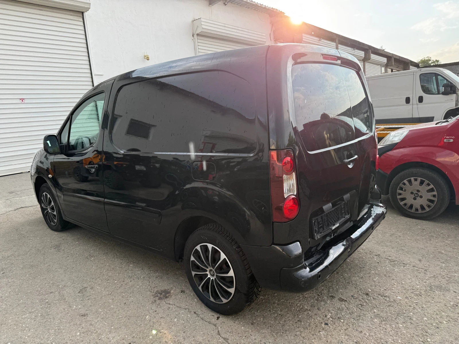 Peugeot Partner, снимка 4 - Автомобили и джипове - 55565782