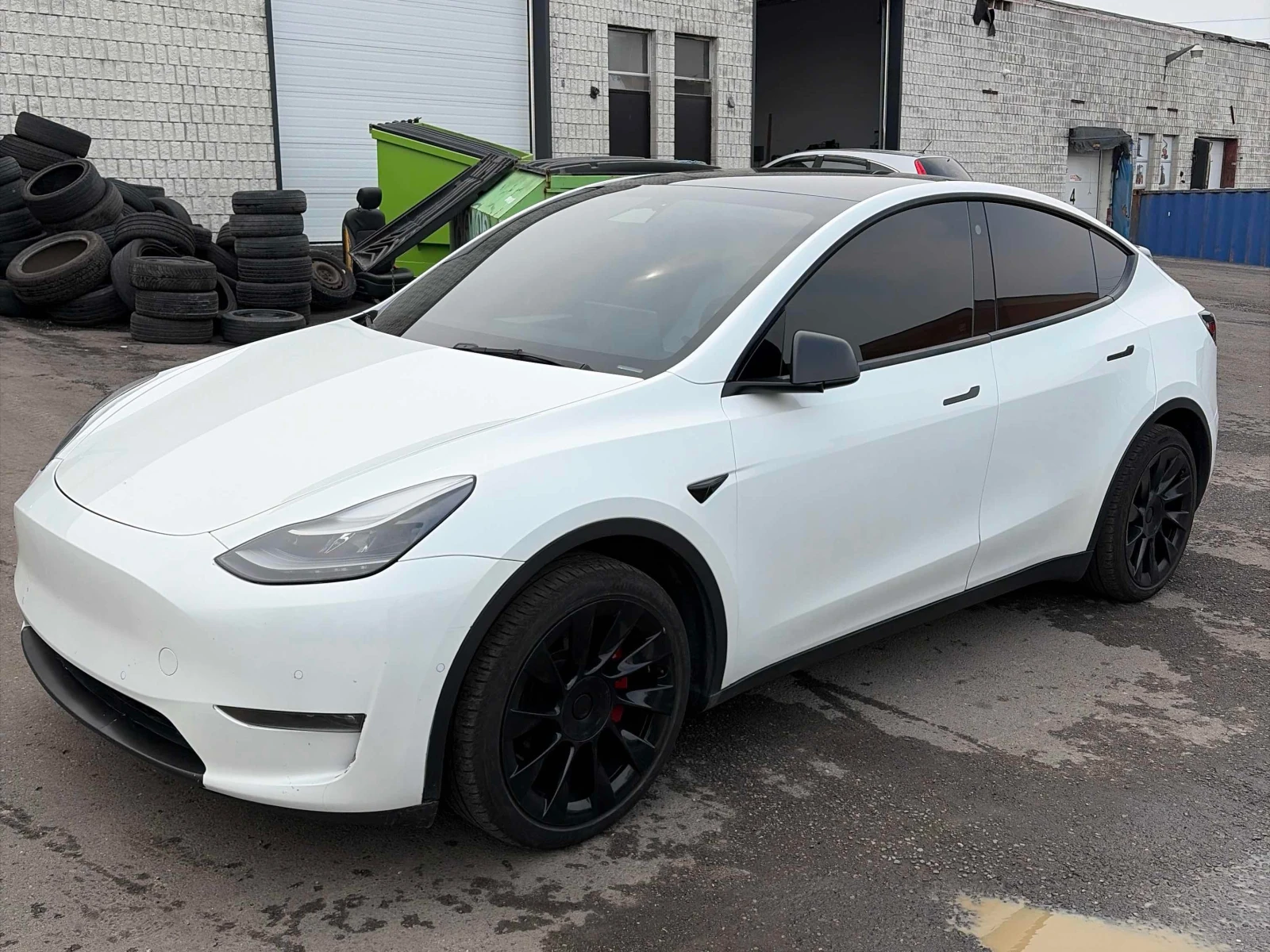 Tesla Model Y * Long Range * CARFAX * БЕЗ ПЪРВОНАЧАЛНА ВНОСКА, снимка 2 - Автомобили и джипове - 55967513