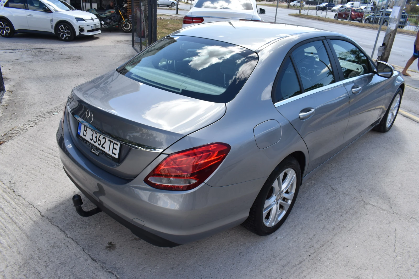 Mercedes-Benz C 200, снимка 4 - Автомобили и джипове - 56021562