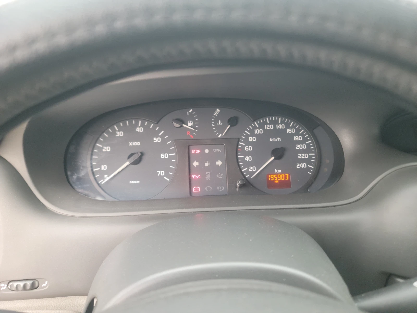 Renault Scenic, снимка 7 - Автомобили и джипове - 56071349