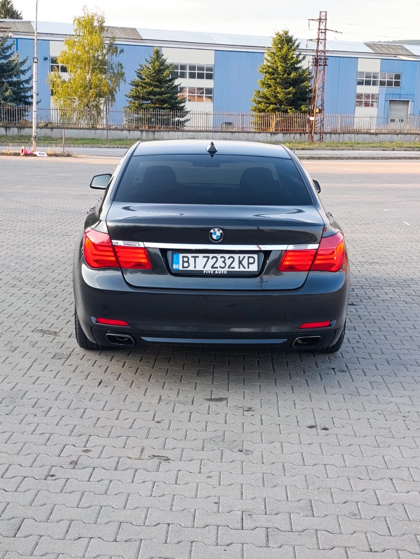 BMW 740 X Drive / Distronic / Keyless , снимка 5 - Автомобили и джипове - 56144771