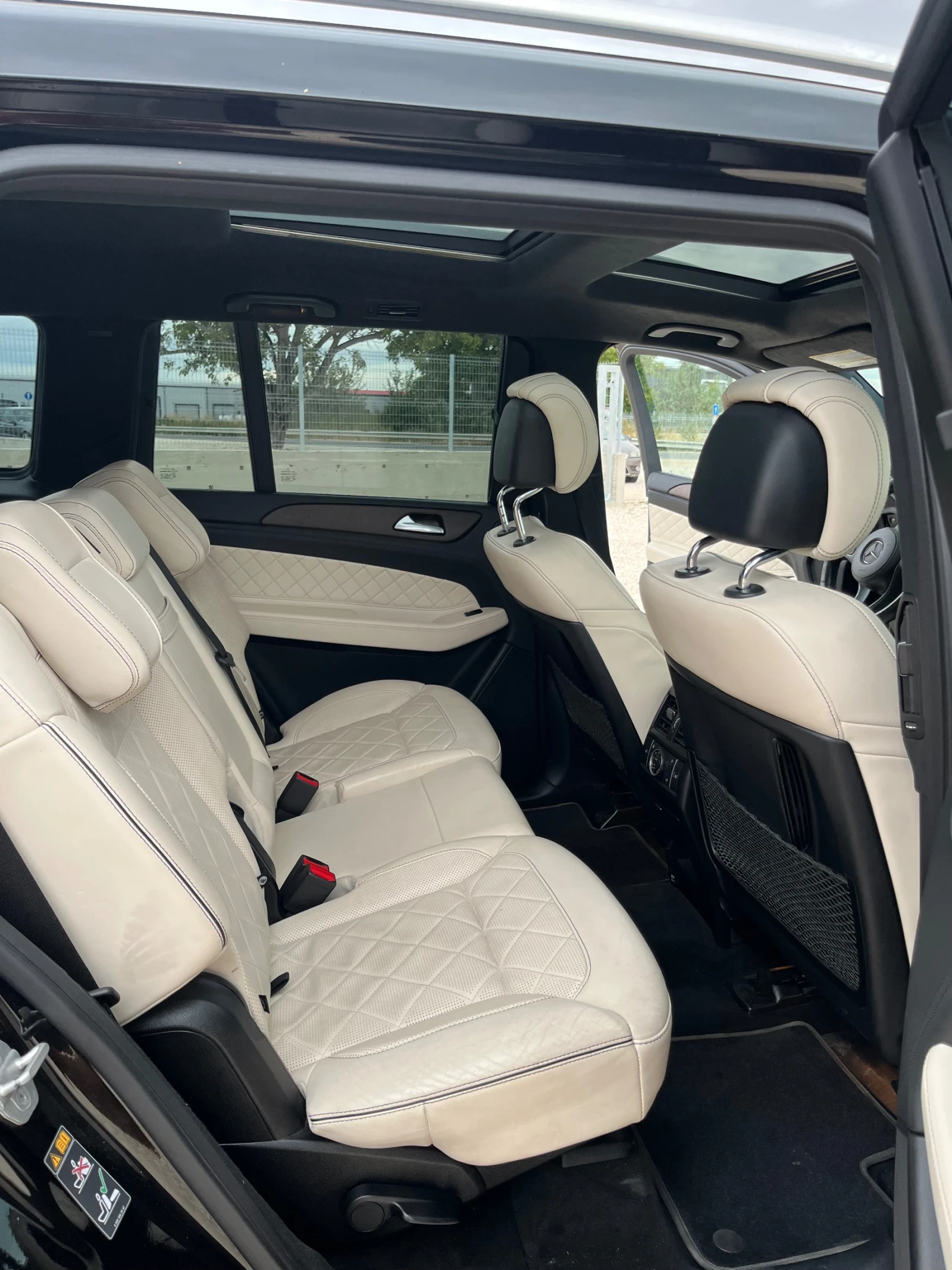 Mercedes-Benz GLS 450, снимка 14 - Автомобили и джипове - 56239608