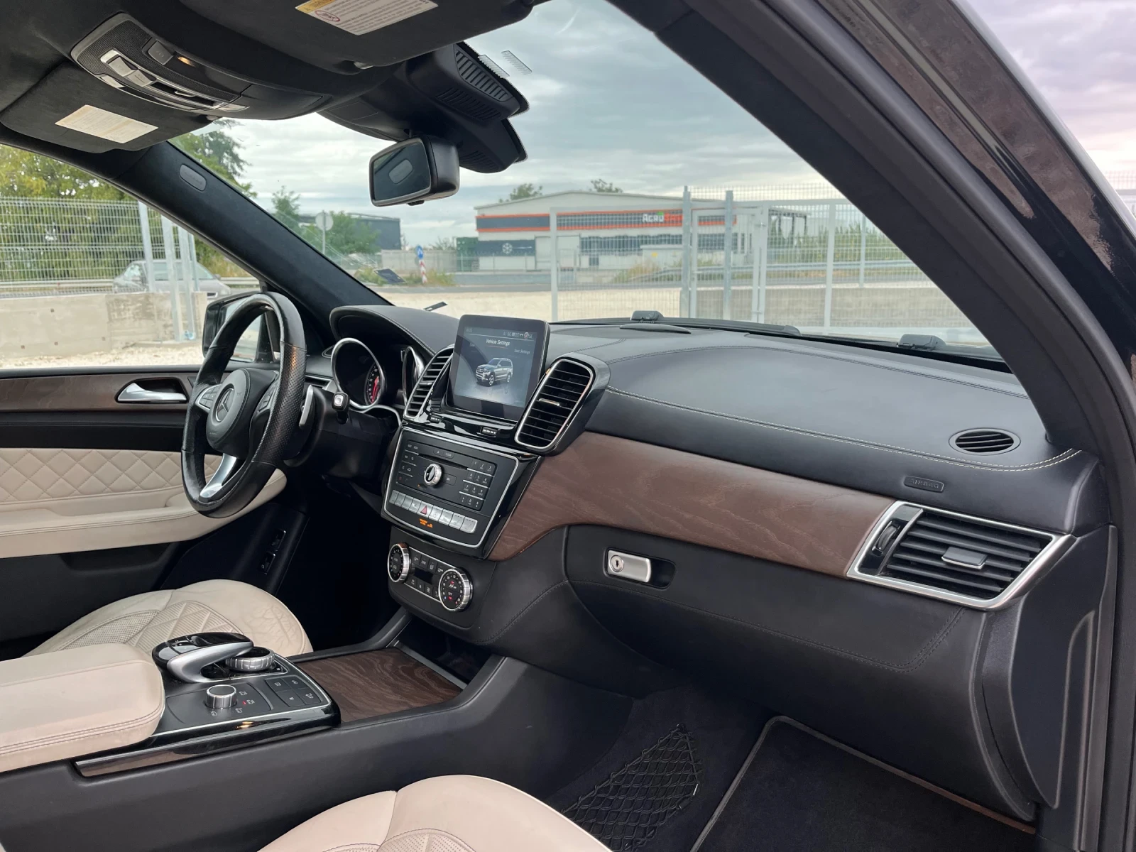 Mercedes-Benz GLS 450, снимка 16 - Автомобили и джипове - 56239608
