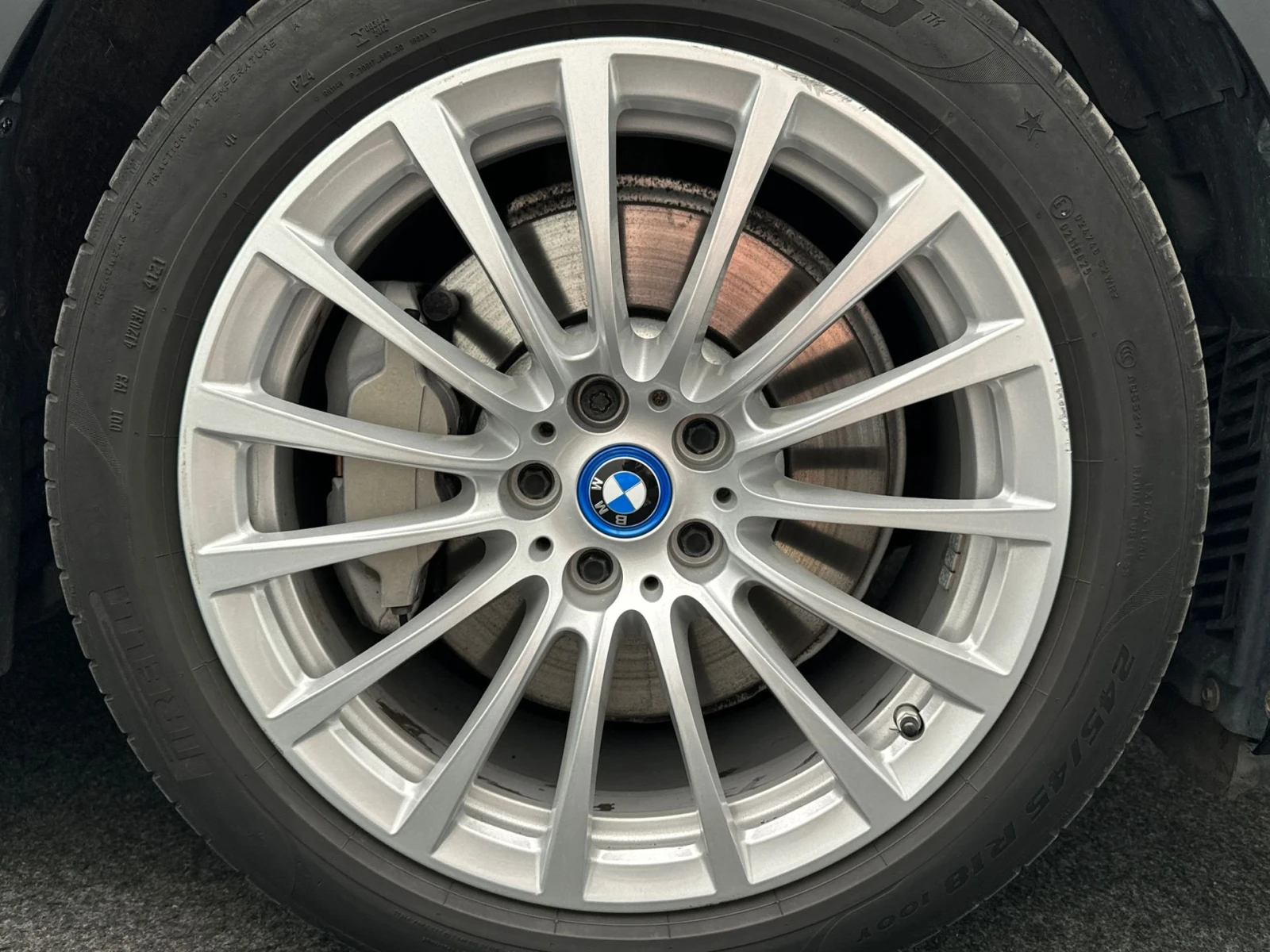 BMW 520 e Lounge Plug-in Hybrid, снимка 16 - Автомобили и джипове - 56375057