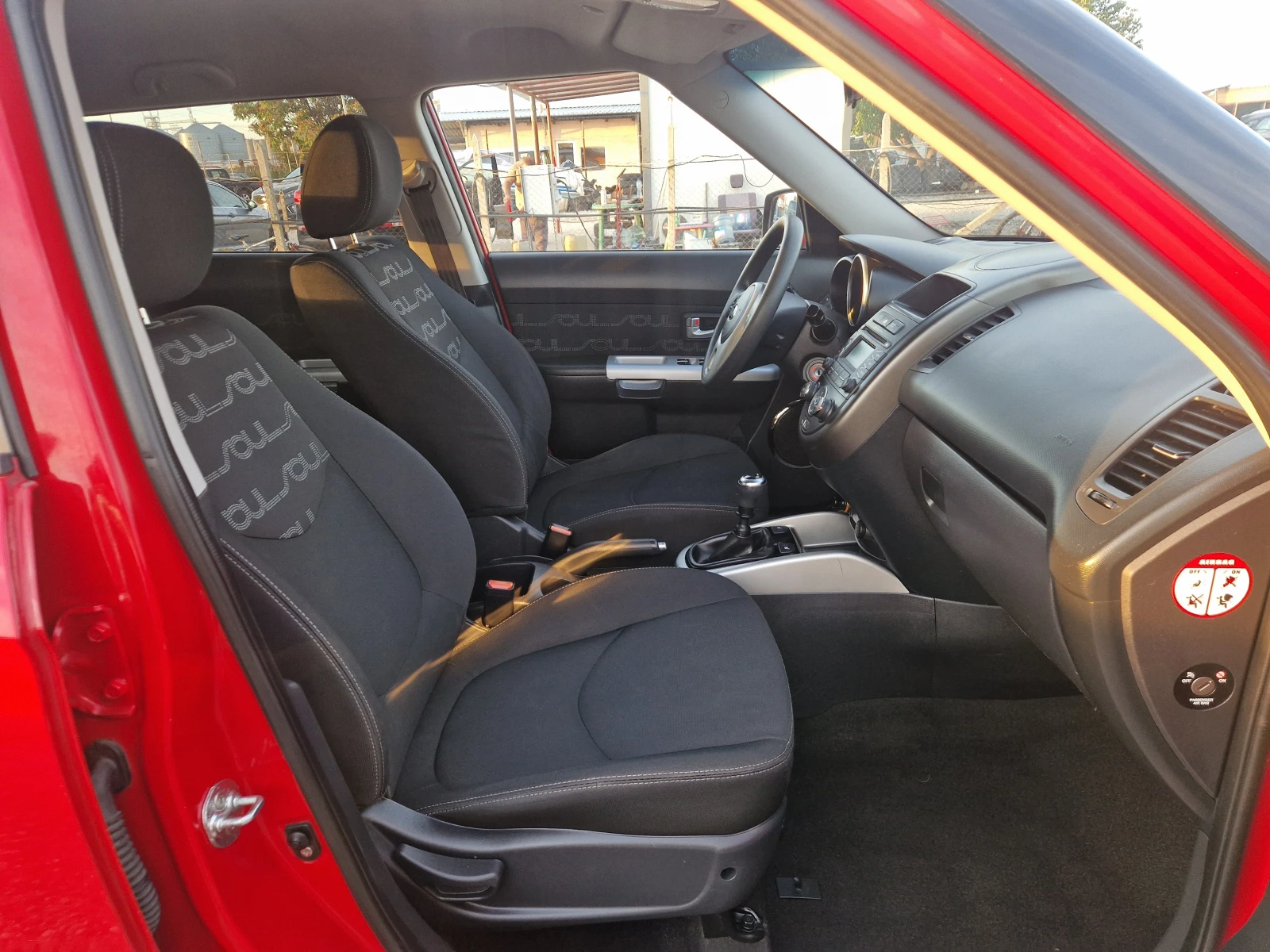 Kia Soul 1.6i 140ch SPIRIT | Mobile.bg � ����������� 16