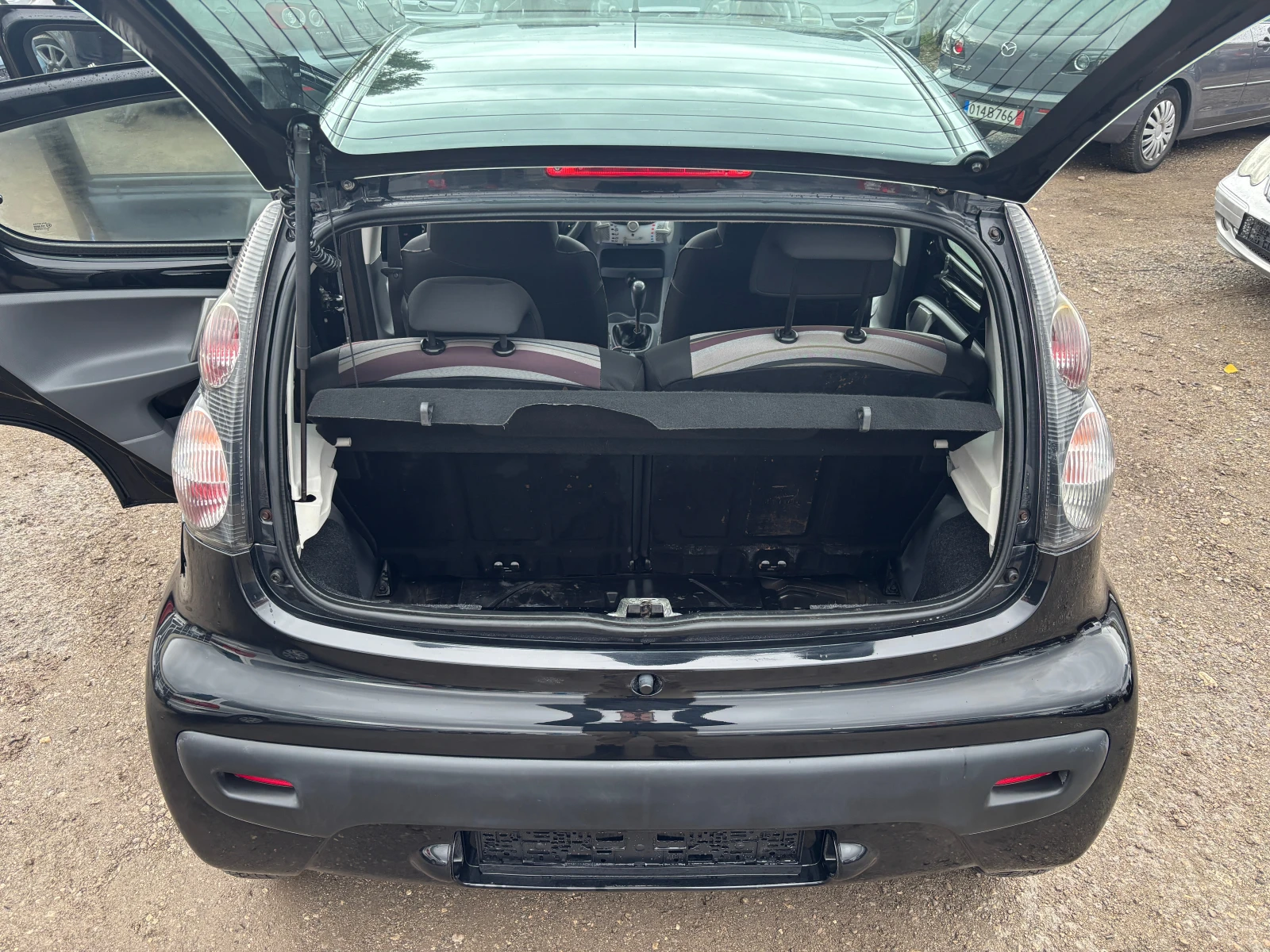 Citroen C1 1.0 БЕНЗИН / КЛИМАТИК, снимка 12 - Автомобили и джипове - 56724620