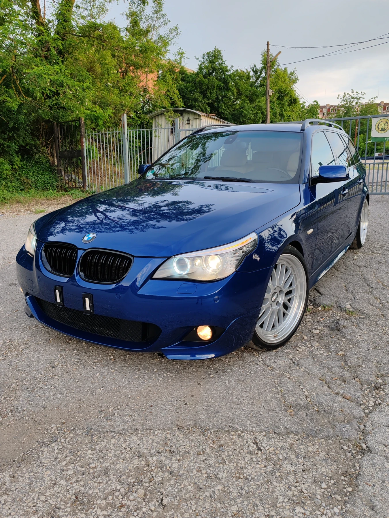 BMW 530 M PACK SAT EDITION CIC, снимка 3 - Автомобили и джипове - 56729174