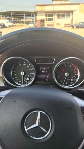 Mercedes-Benz GL 500 GL550 4.7 429к.с., снимка 13