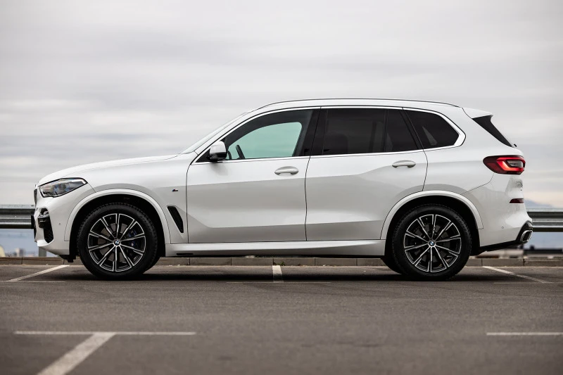 BMW X5 xDrive 3.0D M-Sport , снимка 4 - Автомобили и джипове - 47946455