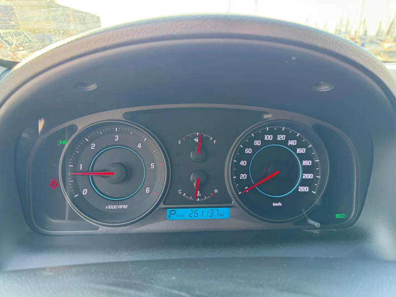 Chevrolet Captiva 2.2 184к.с, снимка 12 - Автомобили и джипове - 52532306