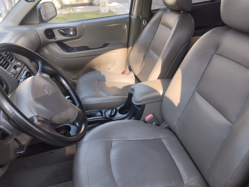 Hyundai Santa fe 2.0 CRDI, снимка 7 - Автомобили и джипове - 52729014