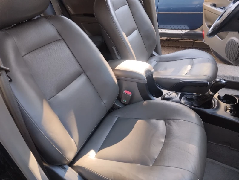 Hyundai Santa fe 2.0 CRDI, снимка 8 - Автомобили и джипове - 52729014