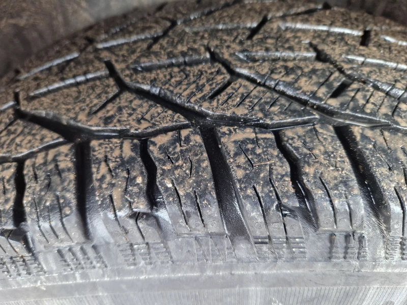 Toyota Rav4 D4D 4x4 TOP, снимка 13 - Автомобили и джипове - 53056908