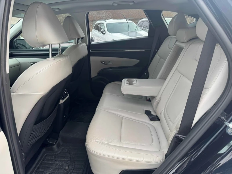 Hyundai Tucson Luxury  CARFAX, снимка 15 - Автомобили и джипове - 53336786