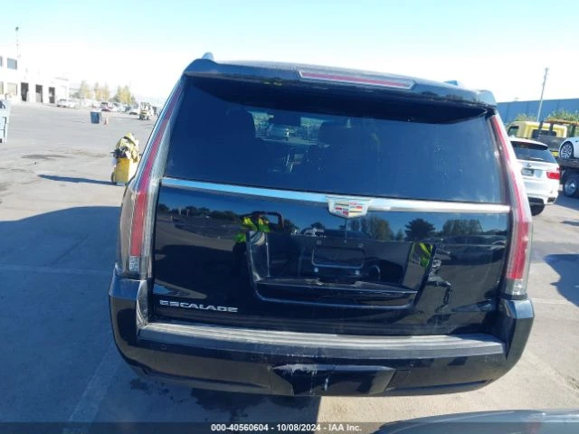 Cadillac Escalade ESV LUXURY, снимка 16 - Автомобили и джипове - 47665435