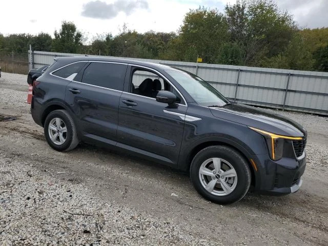 Kia Sorento 2.5L 4 Front-wheel Drive - изображение 10