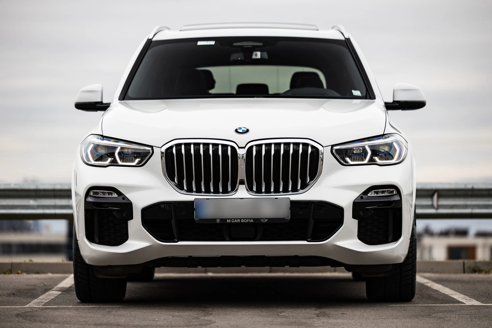 BMW X5 xDrive 3.0D M-Sport  - изображение 2