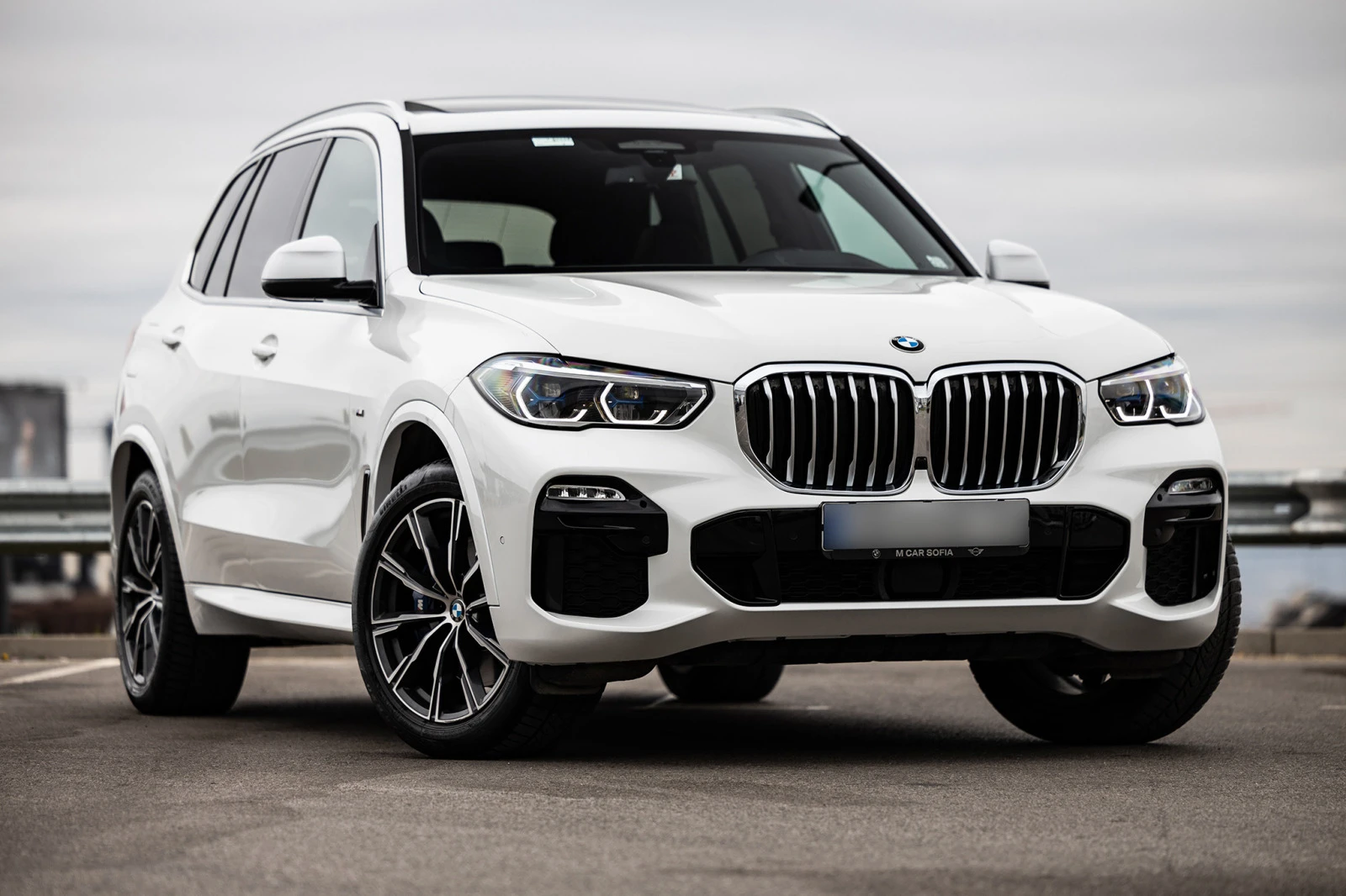 BMW X5 xDrive 3.0D M-Sport  - изображение 3