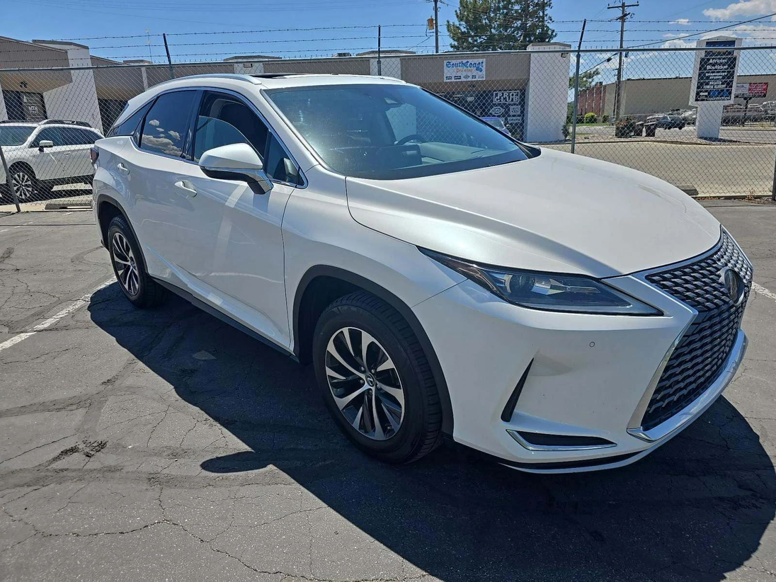 Lexus RX 350 2020* DISTRONIK* LANE ASSIST* М.ТОЧКА* ПОДГРЕВ* КА - изображение 3